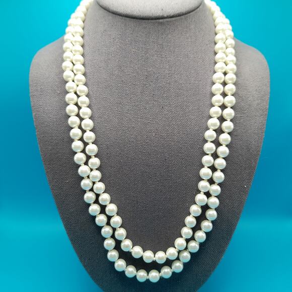 Vintage Glass Pearl Necklace, 48", Wedding Necklace, No Clasp, Hand Knotted - Picture 2 of 10